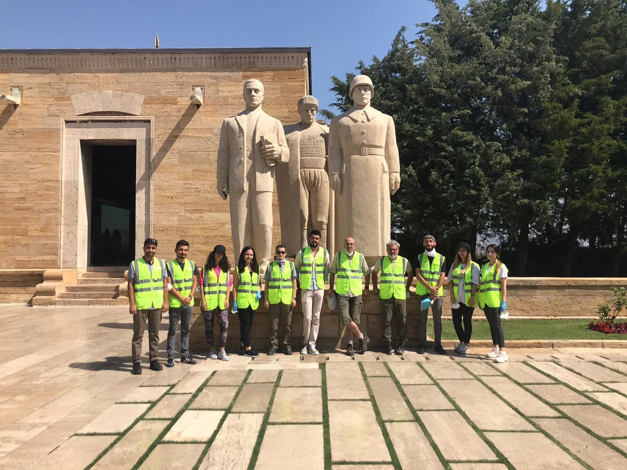 Anıtkabir’deki Türk Erkekleri, Türk Kadınları ve Aslan Heykellerinin Bakımı