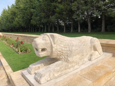 Anıtkabir’deki Türk Erkekleri, Türk Kadınları ve Aslan Heykellerinin Bakımı