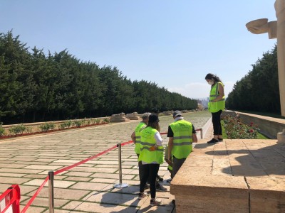 Anıtkabir’deki Türk Erkekleri, Türk Kadınları ve Aslan Heykellerinin Bakımı